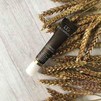 Укрепляющий и восстанавливающий крем вокруг глаз Dr.Grandel Elements of Nature Contour Balm
