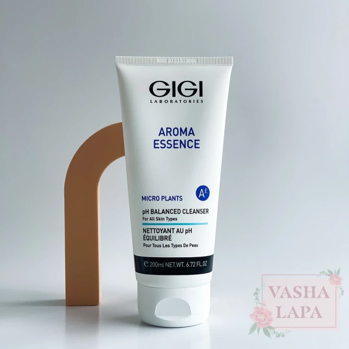Мыло жидкое для всех типов кожи GiGi Aroma Essence pH Balanced Cleanser
