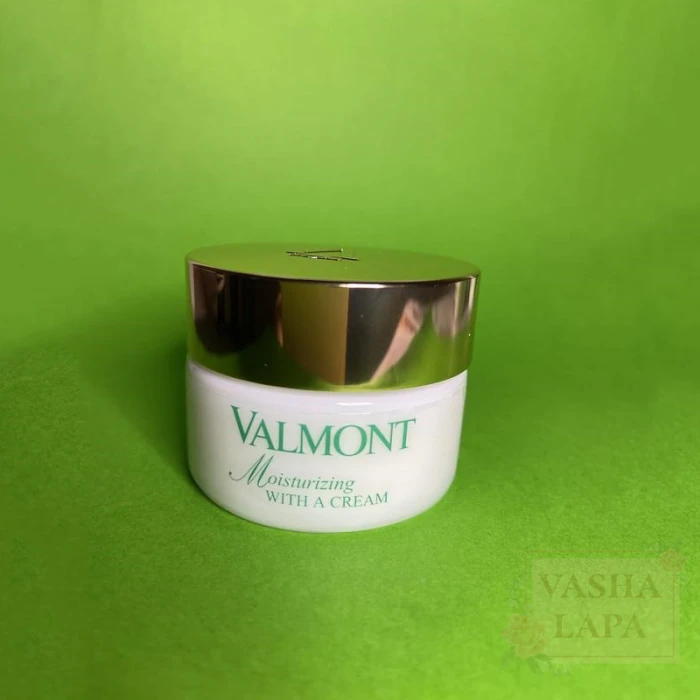 Увлажняющий крем для кожи лица Valmont Moisturizing With A Cream