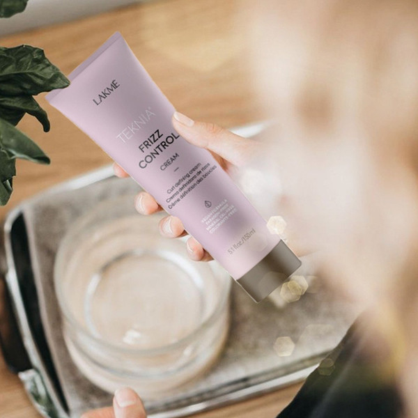 Крем для волос, подчеркивающий кудри Lakme Teknia Frizz Control Cream