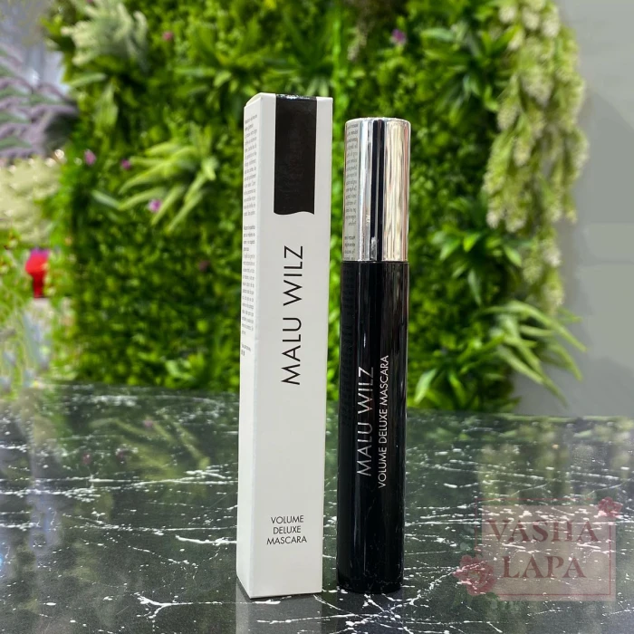 Туш для максимального об'єму вій Malu Wilz Volume Deluxe Mascara
