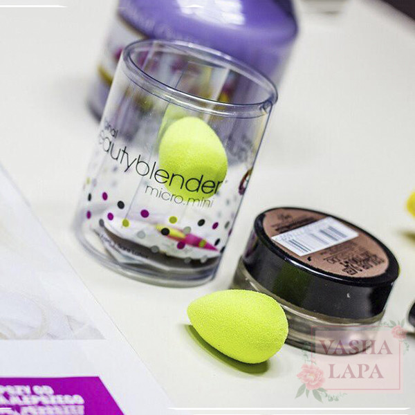 Спонж для макияжа Beautyblender Micro.Mini