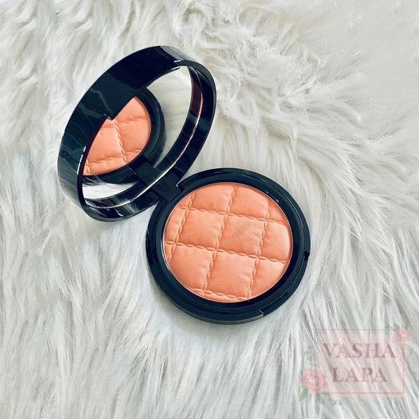 Компактні рум'яна Malu Wilz Satin Glow Blusher