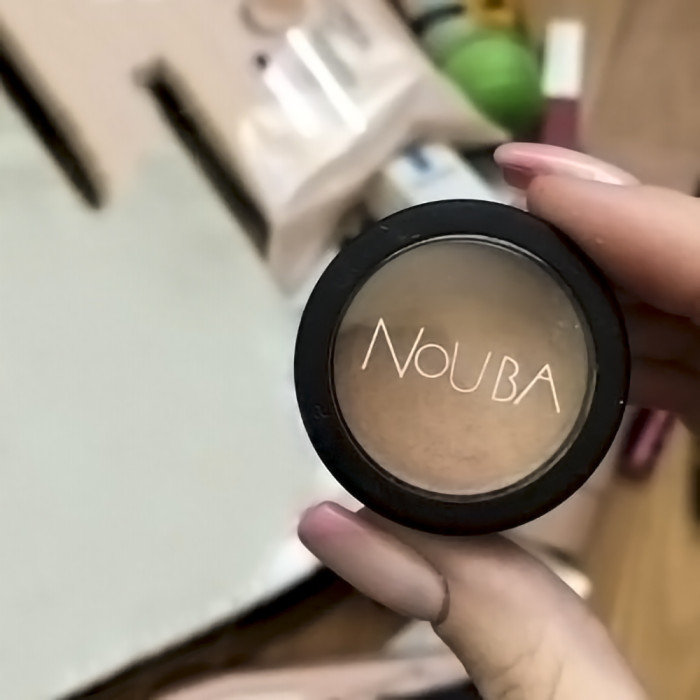 Маскирующий корректор Nouba Touch