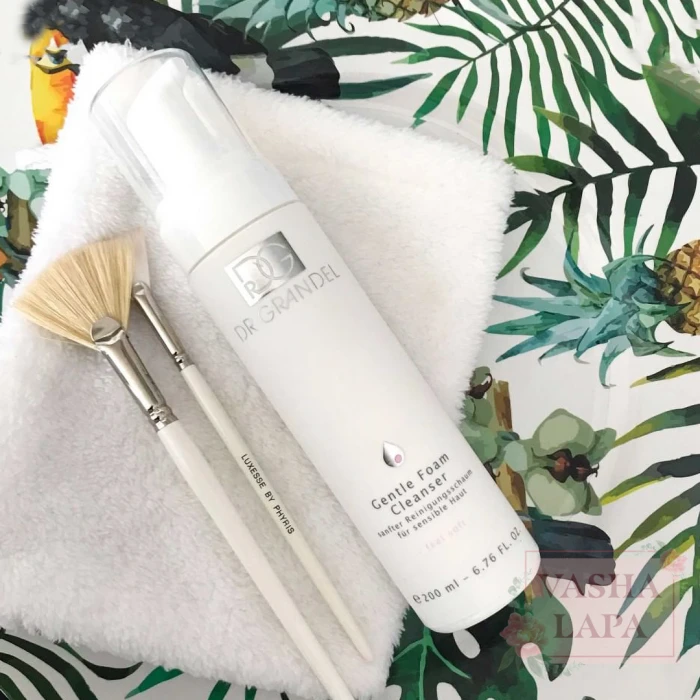Пенка для умывания чувствительной кожи Dr.Grandel Gentle Foam Cleanser