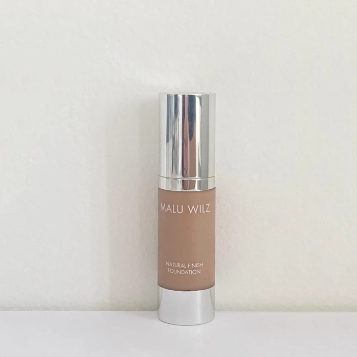 Натуральна основа Malu Wilz Natural Finish Foundation