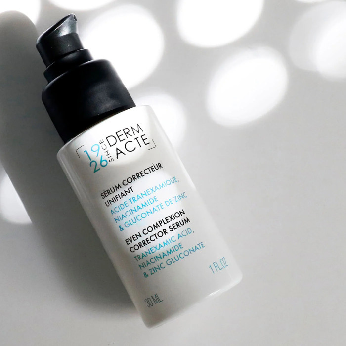 Осветляющая корректирующая сыворотка Academie Sérum Сorrecteur Unifiant Even Complexion Corrector Serum