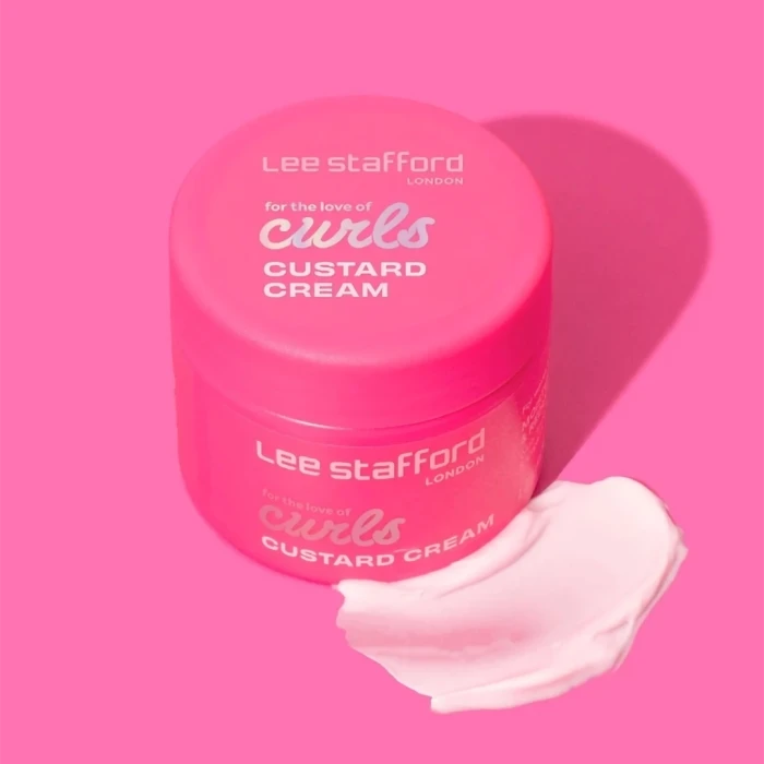 Крем для вьющихся волос Lee Stafford For The Love Of Curls Custard Cream