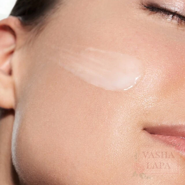 Ревіталізуюча сироватка для шкіри обличчя Valmont Vital B Serum