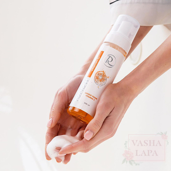Мягкая пенка для умывания с Витамином С Renew Vitamin C Gentle Foam