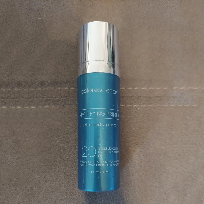Матирующий крем-праймер Colorescience Mattifying Primer SPF 20
