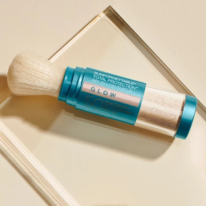Солнцезащитная пудра с кистью Золотое сияние Colorescience Sunforgettable Total Protection™ Brush-On Shield Glow SPF 50