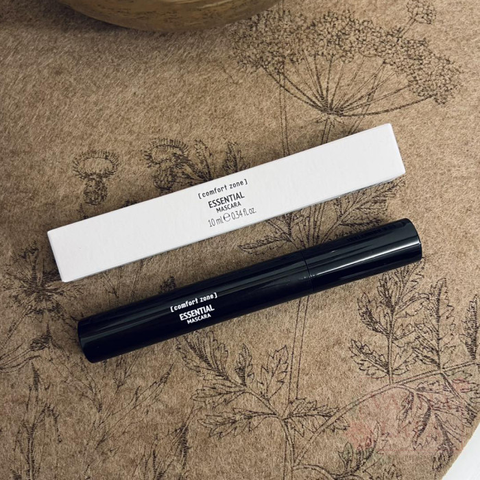 Удлиняющая тушь для ресниц Comfort zone Essential Mascara
