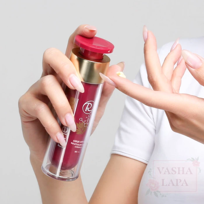 Антивозрастной солнцезащитный увлажняющий крем Renew Anti age Aqua Vital Revitalizing Cream