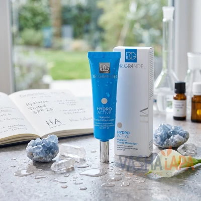 Kегкий зволожувальний крем із тональним ефектом Dr.Grandel Hydro Active Hyaluron Tinted Moisturizer SPF 25