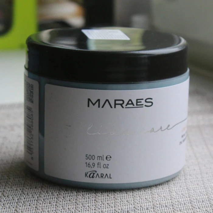 Маска для прямых волос с пантенолом и биотином Kaaral Maraes Liss Care Mask